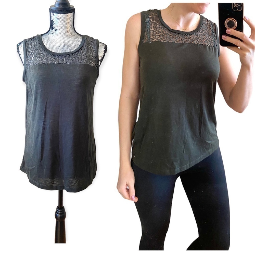 𝅺𝅺⭐️2 FOR $20⭐️ Forest Green Tank with Crochet Details. Boho style. Medium